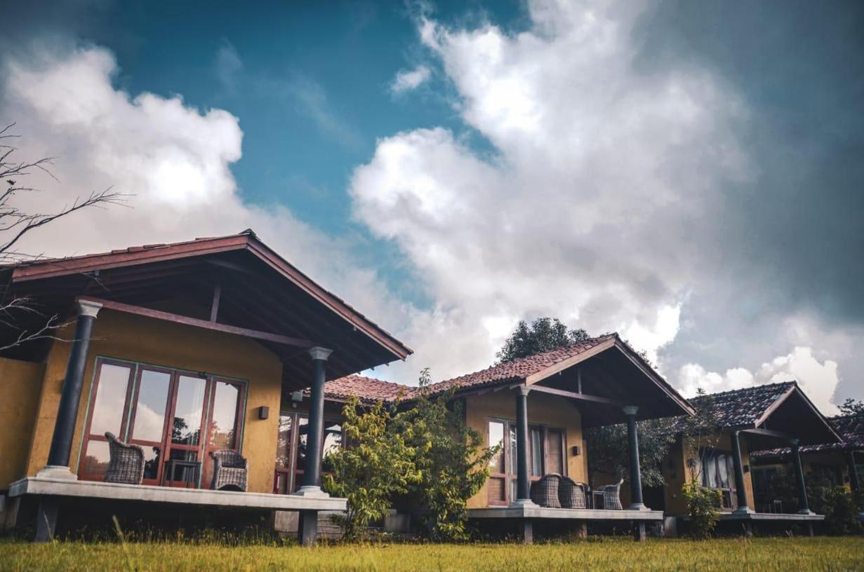 Kumbukgaha Villa Sigiriya Buitenkant foto