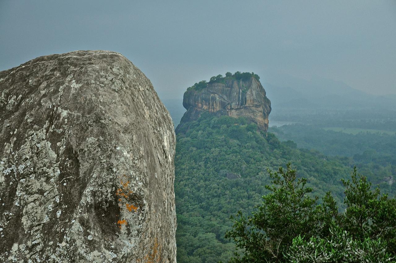 Kumbukgaha Villa Sigiriya Buitenkant foto
